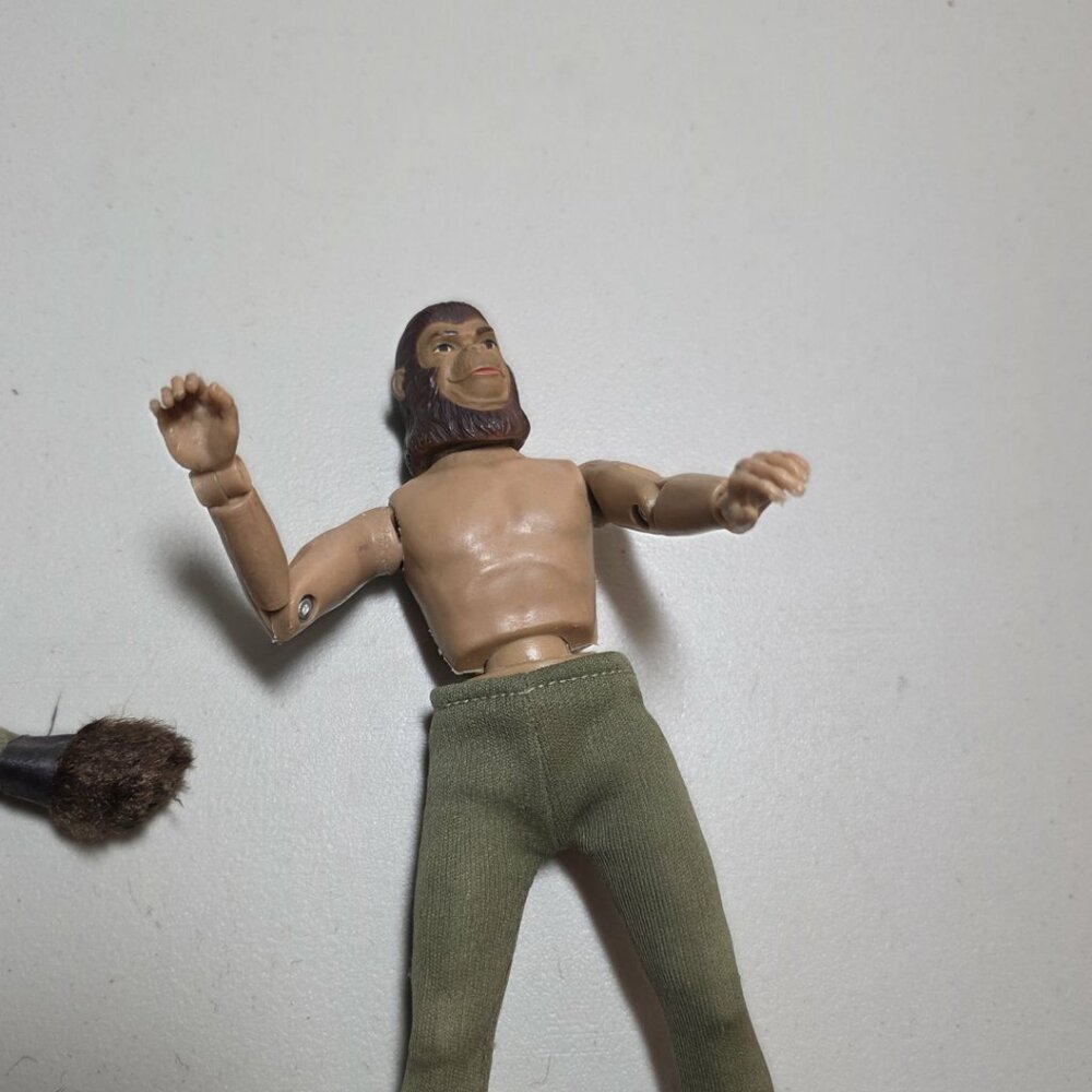 Vintage Mego Cornelius from The Planet of the Apes 70s - Picture 8 of 10
